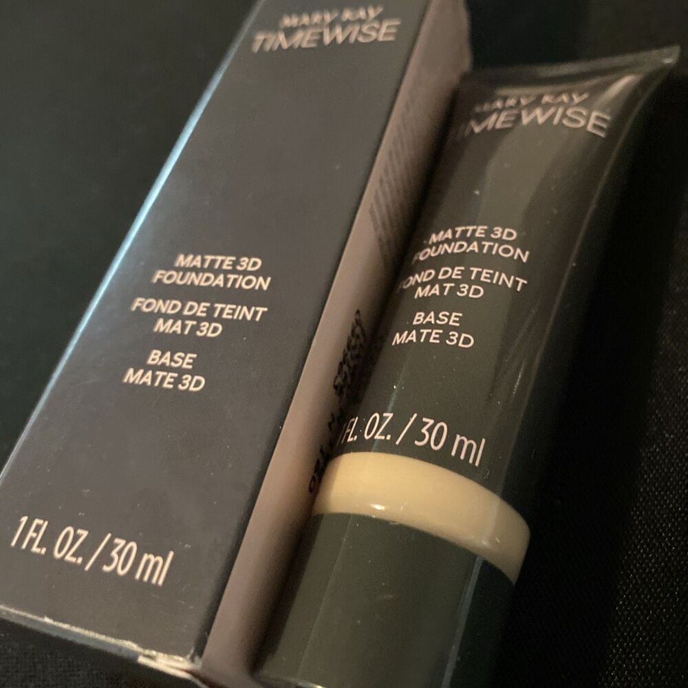 Mary Kay Timewise Matte 3D Liquid Foundation Ivory N 160